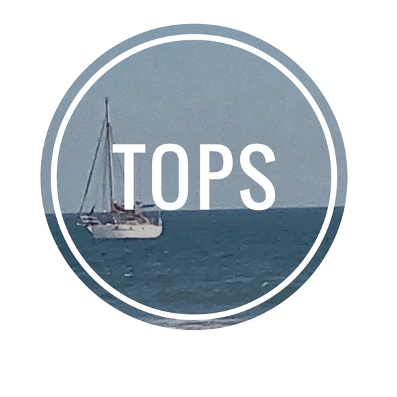 ☀️Tops & Tees☀️ - Picture 3 of 5